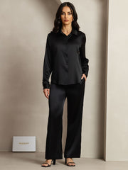 Black 19Momme mulberry silk button-up shirt and wide-leg pants set for women.