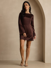 Dark red 19Momme mulberry silk long sleeve boat neck short dress.