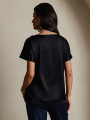 Women's black 19 Momme mulberry silk short sleeve boat neck T-shirt.