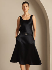 Black 19Momme mulberry silk sleeveless U-neck tank top and matching skirt with a braided belt.