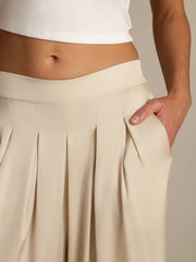 19Momme Silk Women's High Waist Pleated Wide Leg Capri Pants