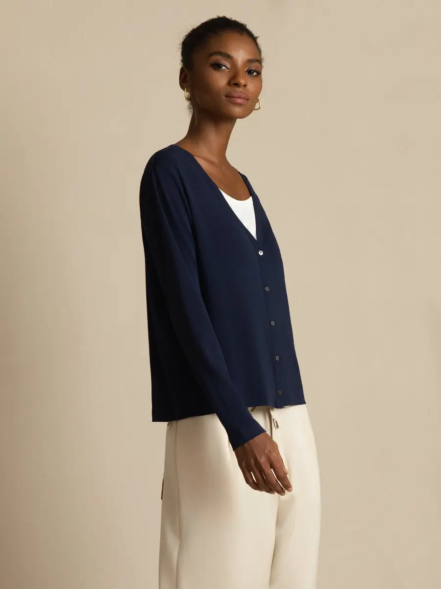 100% Mulberry Silk Women's V-Neck Long Sleeve Basic Cardigan — view 6